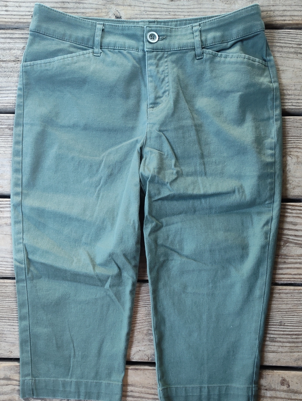Womens Green ST. Johns Bay Capris Size 10P